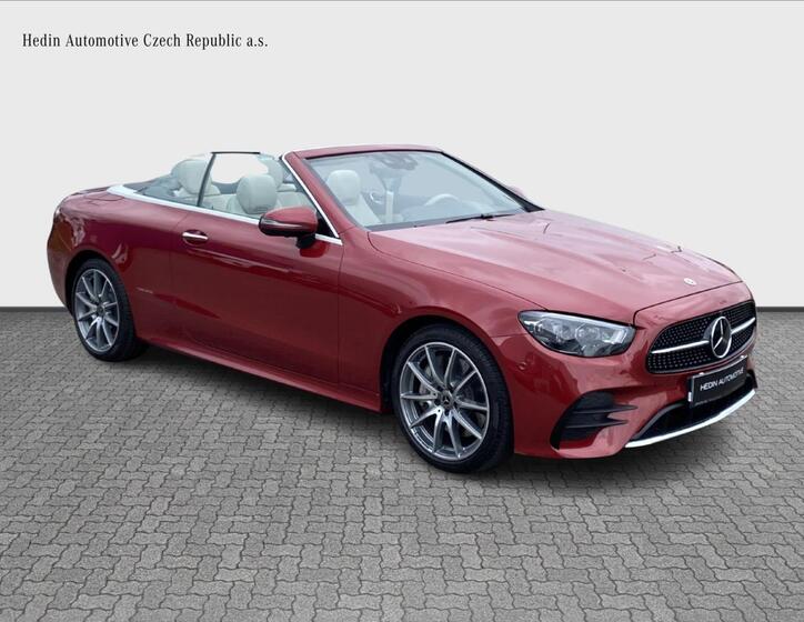 Mercedes-Benz Třídy E 7