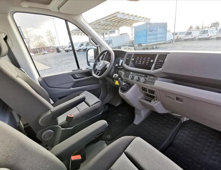 Volkswagen Crafter 8