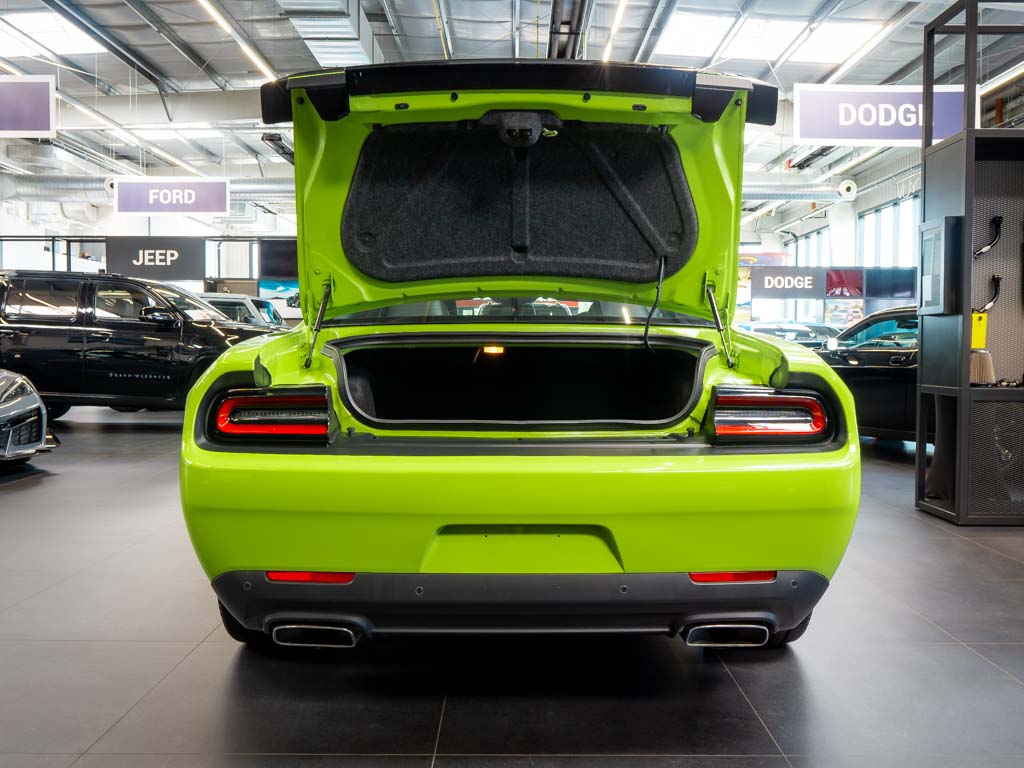 Dodge Challenger