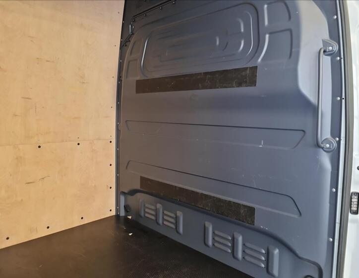 Mercedes-Benz Sprinter 18