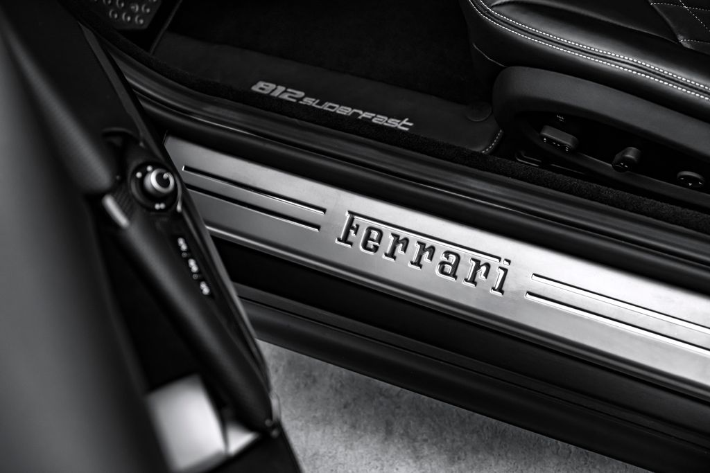 Ferrari 812