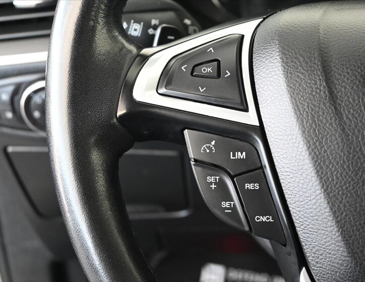 Ford S-MAX 17