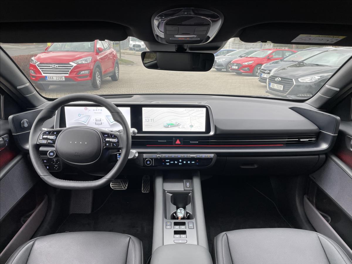 Hyundai Ioniq 6