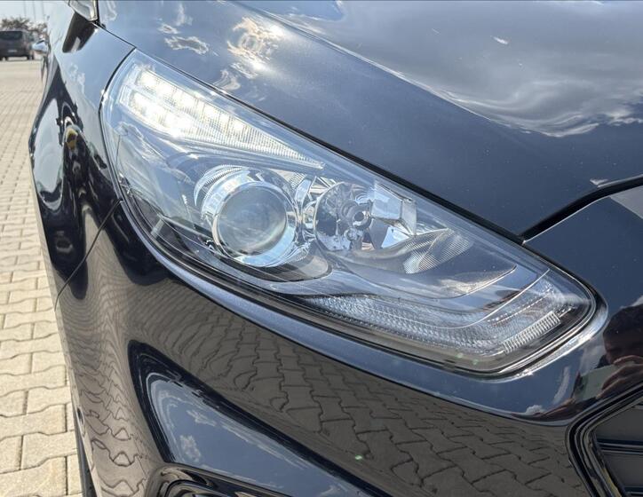 Ford S-MAX 9