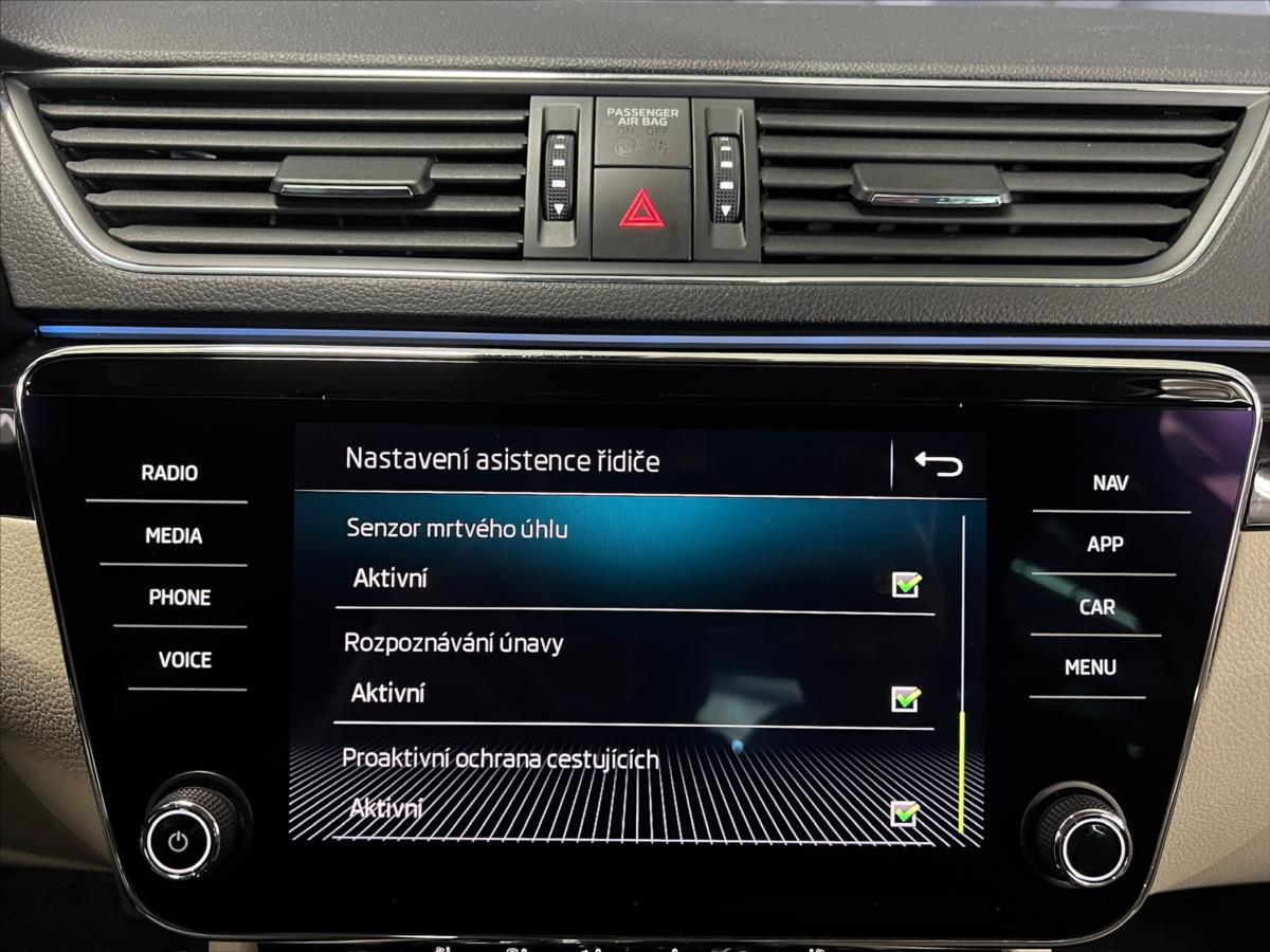 Škoda Superb
