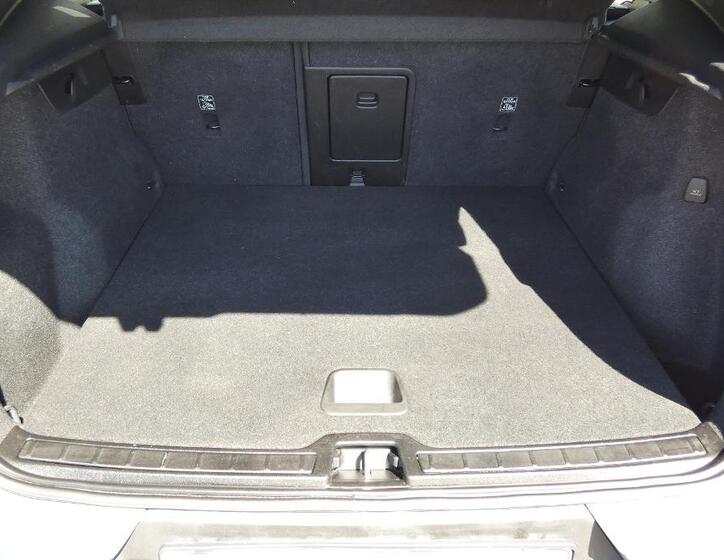 Volvo XC40 19