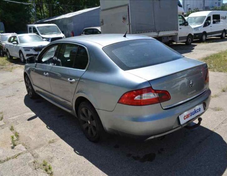 Škoda Superb 6