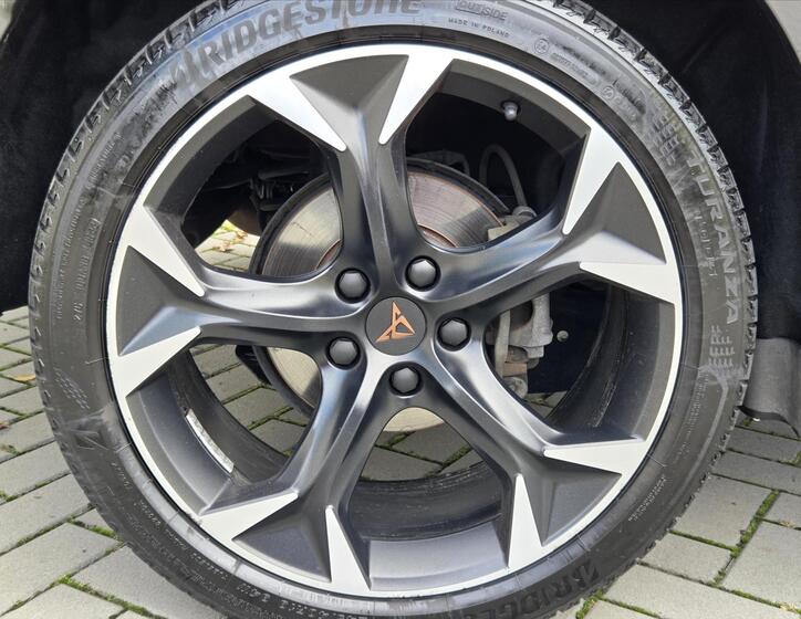 Cupra Formentor 17