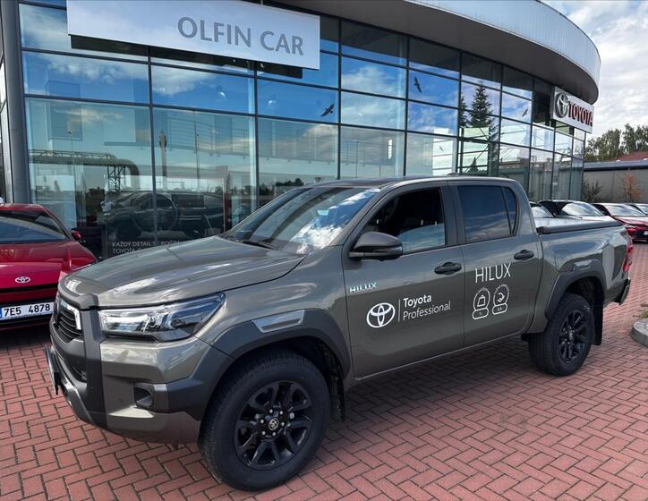 Toyota Hilux 1