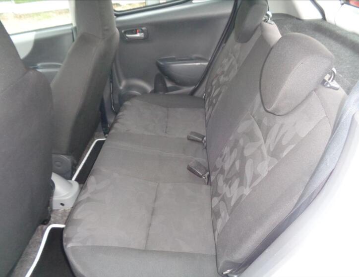 Suzuki Alto 12