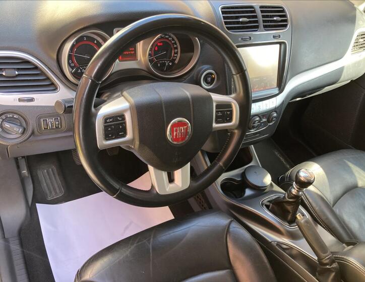 Fiat Freemont 25