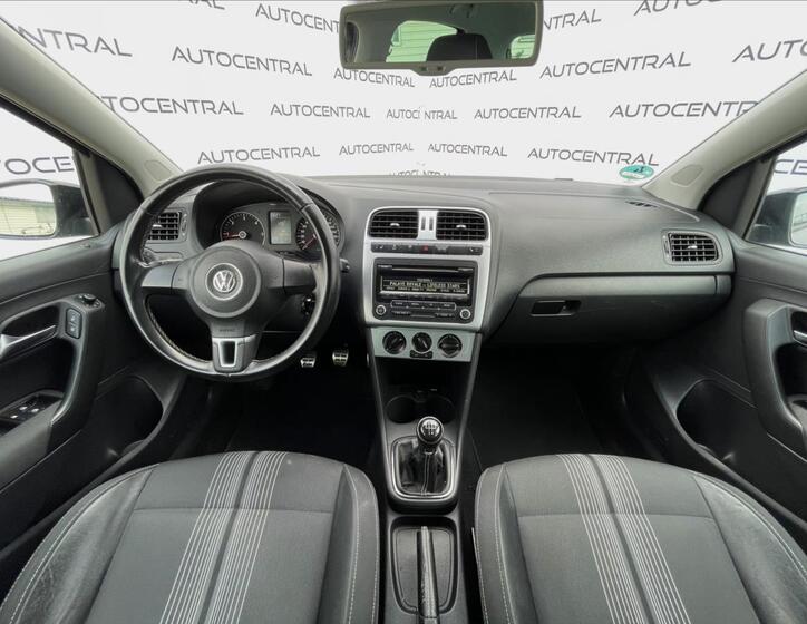 Volkswagen Polo 16