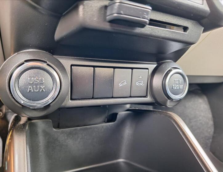 Suzuki Ignis 9