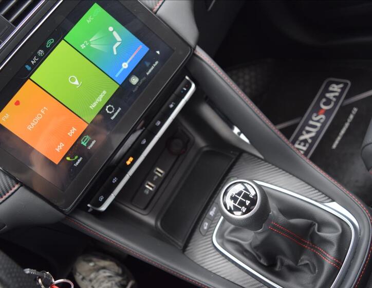 MG ZS 42