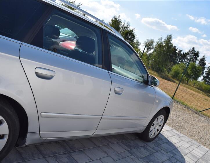 Audi A4 10
