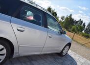 Audi A4 10