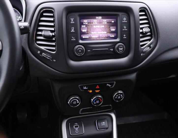 Jeep Compass 24