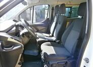 Ford Tourneo Custom 8