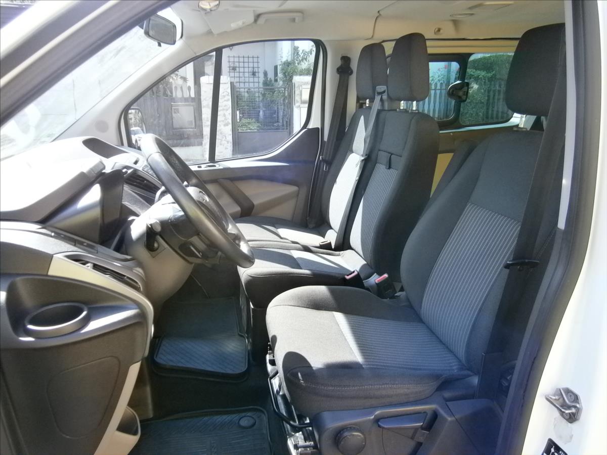 Ford Tourneo Custom