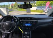 Toyota Auris 18