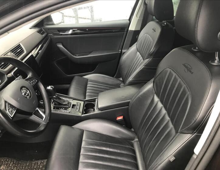 Škoda Superb 4
