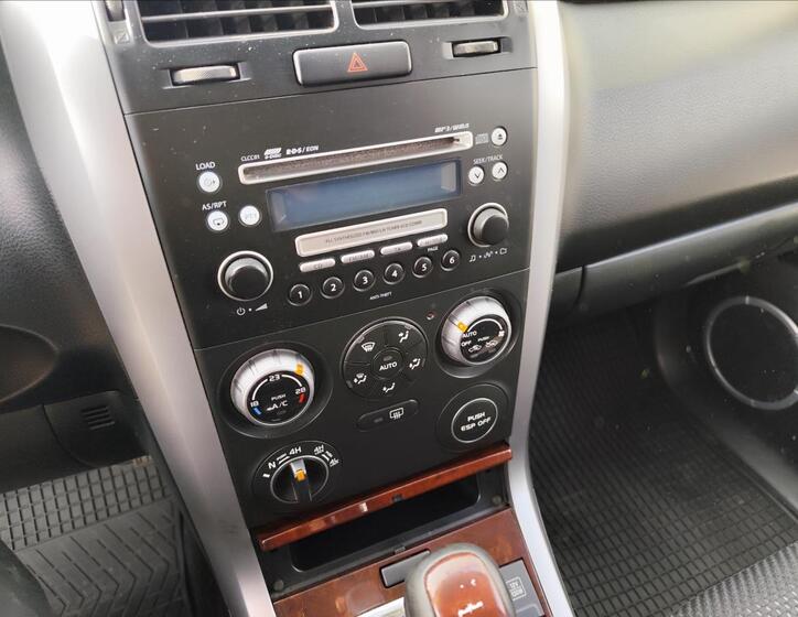 Suzuki Grand Vitara 17