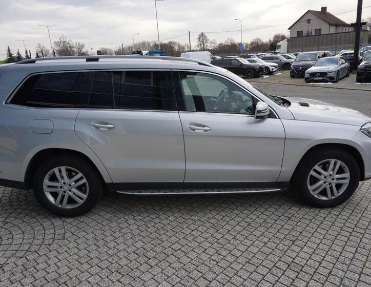 Mercedes-Benz GLS 4