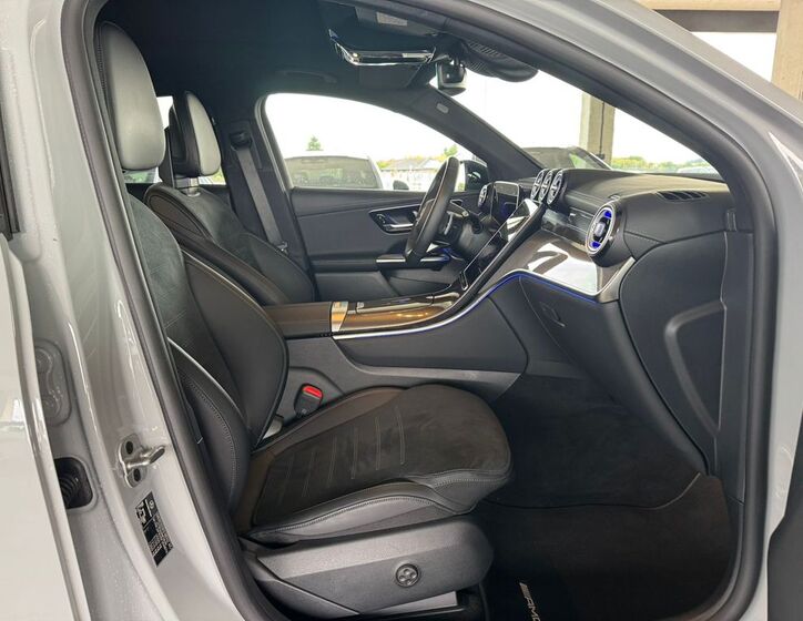 Mercedes-Benz GLC 14