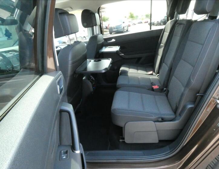 Volkswagen Touran 21