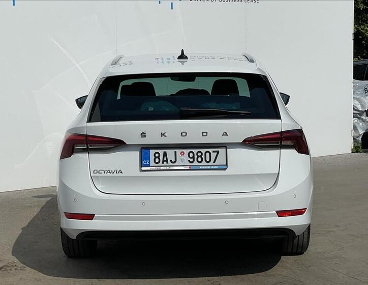 Škoda Octavia 23