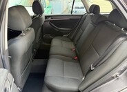 Toyota Avensis 19