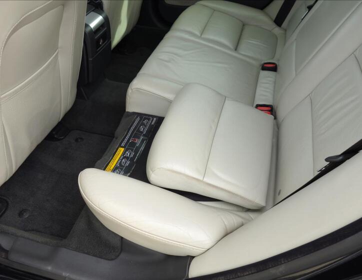 Volvo XC70 18