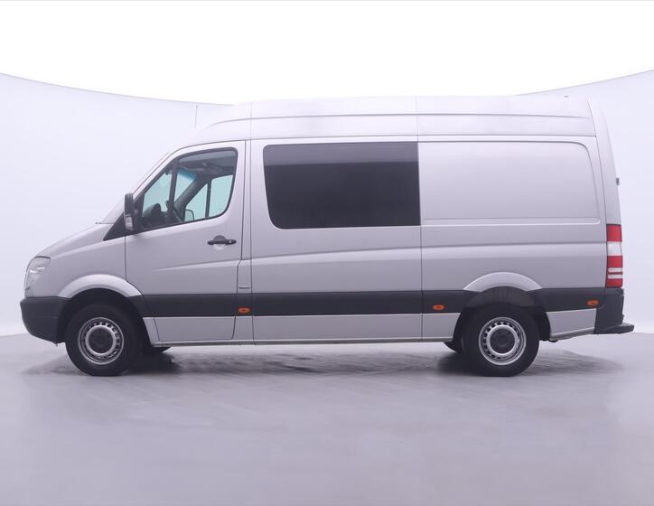 Mercedes-Benz Sprinter 4