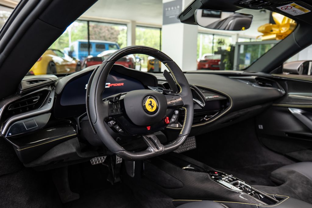 Ferrari SF90