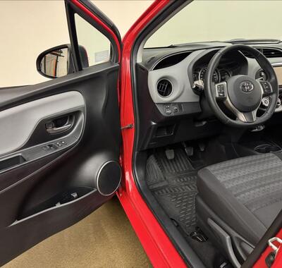 Toyota Yaris 20