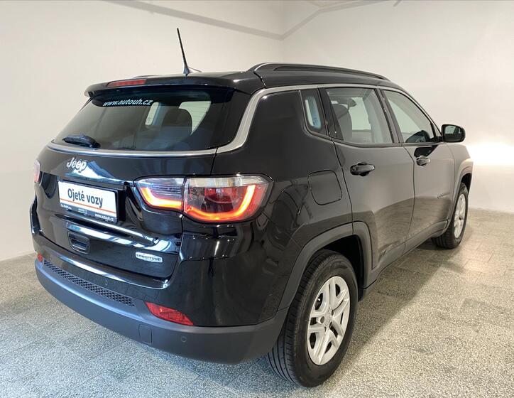 Jeep Compass 2