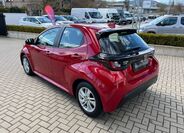 Toyota Yaris 4