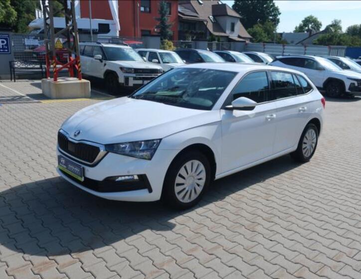 Škoda Scala 3