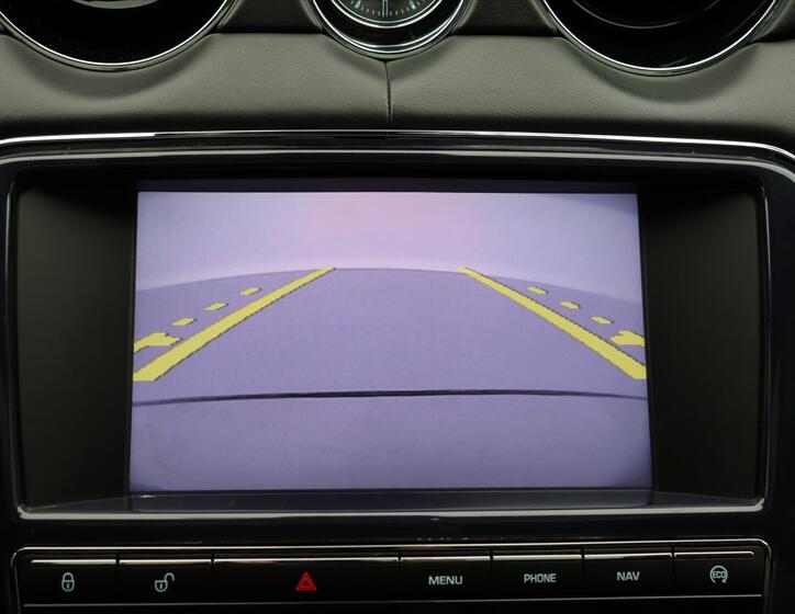 Jaguar XJ 32