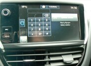 Peugeot 208 15