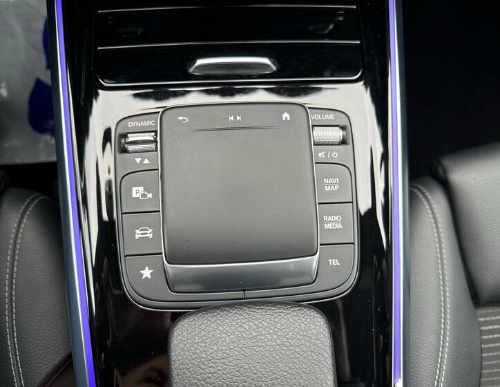 Mercedes-Benz GLB 18