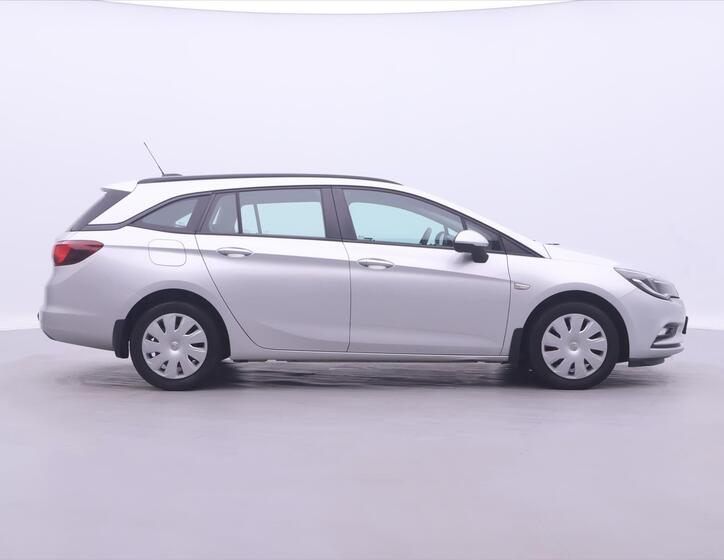 Opel Astra 8