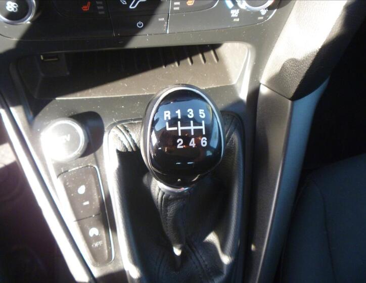 Ford Focus 26