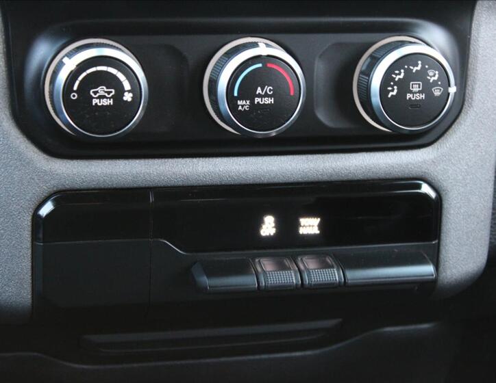 Dodge RAM 27