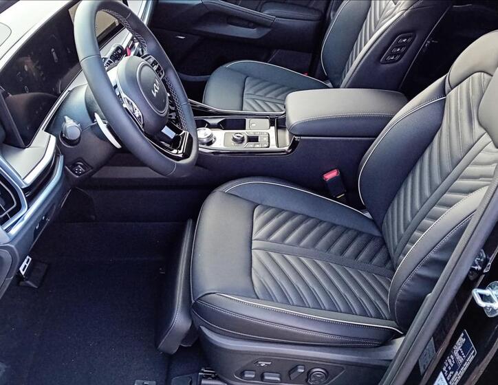 KIA Sorento 10