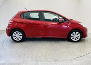 Peugeot 208 21