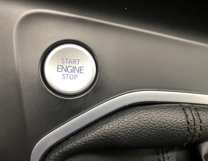 Volkswagen Golf 20