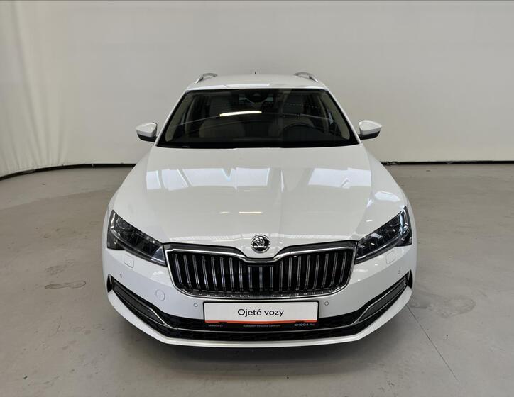 Škoda Superb 4