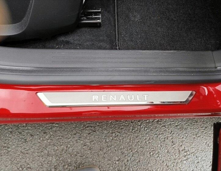 Renault Captur 5