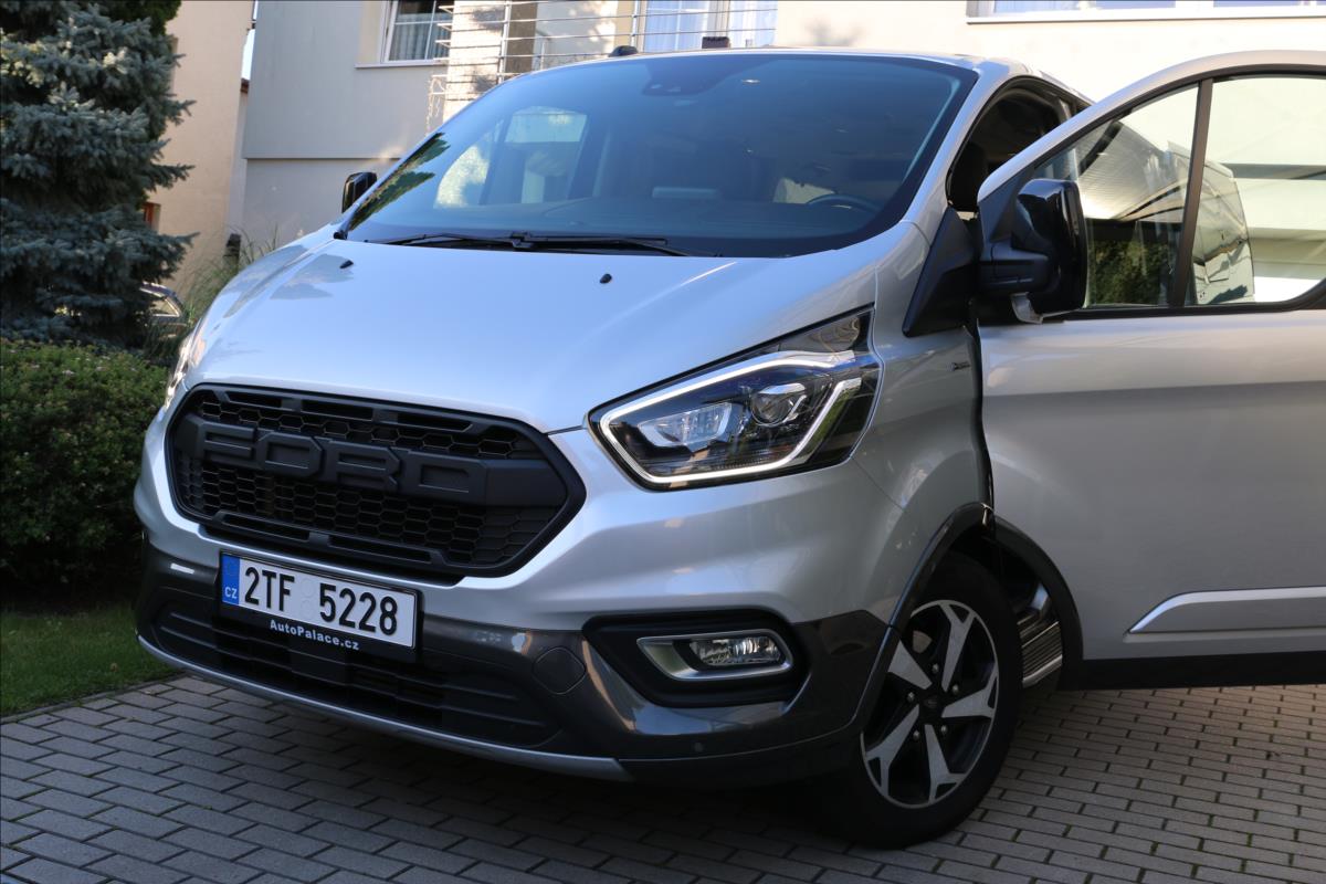 Ford Tourneo Custom